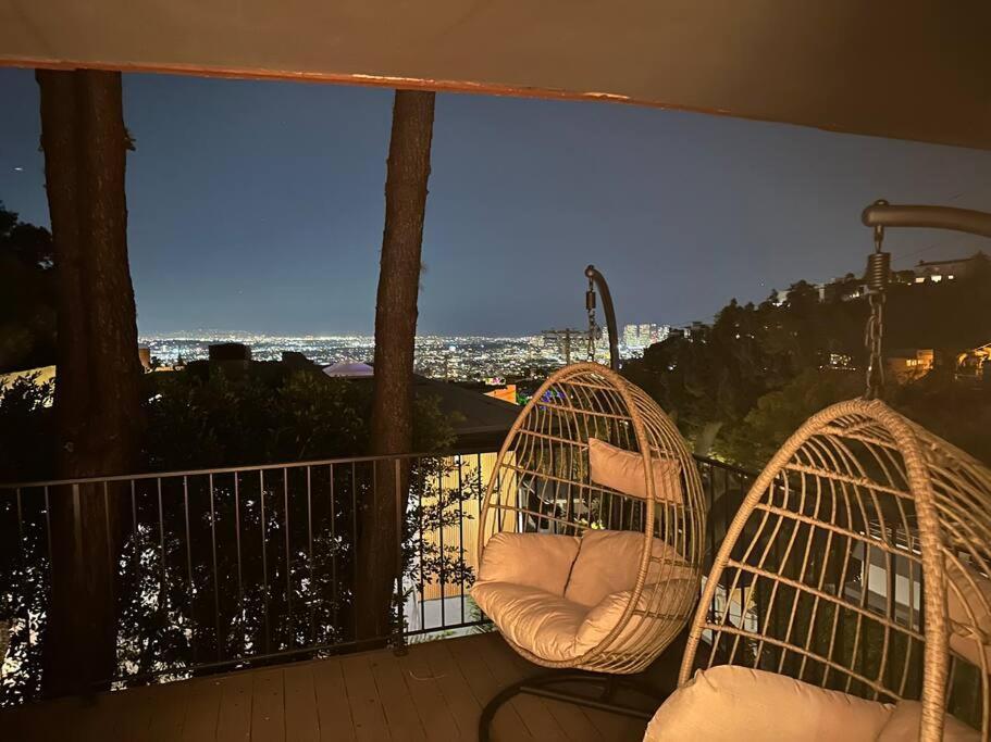 Urban Oasis: Stylish Mid-century In Weho *