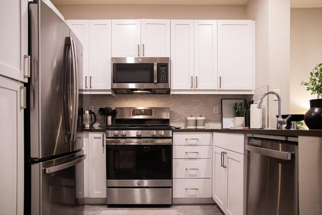 Oasis Of West Hollywood Apartment Los Angeles