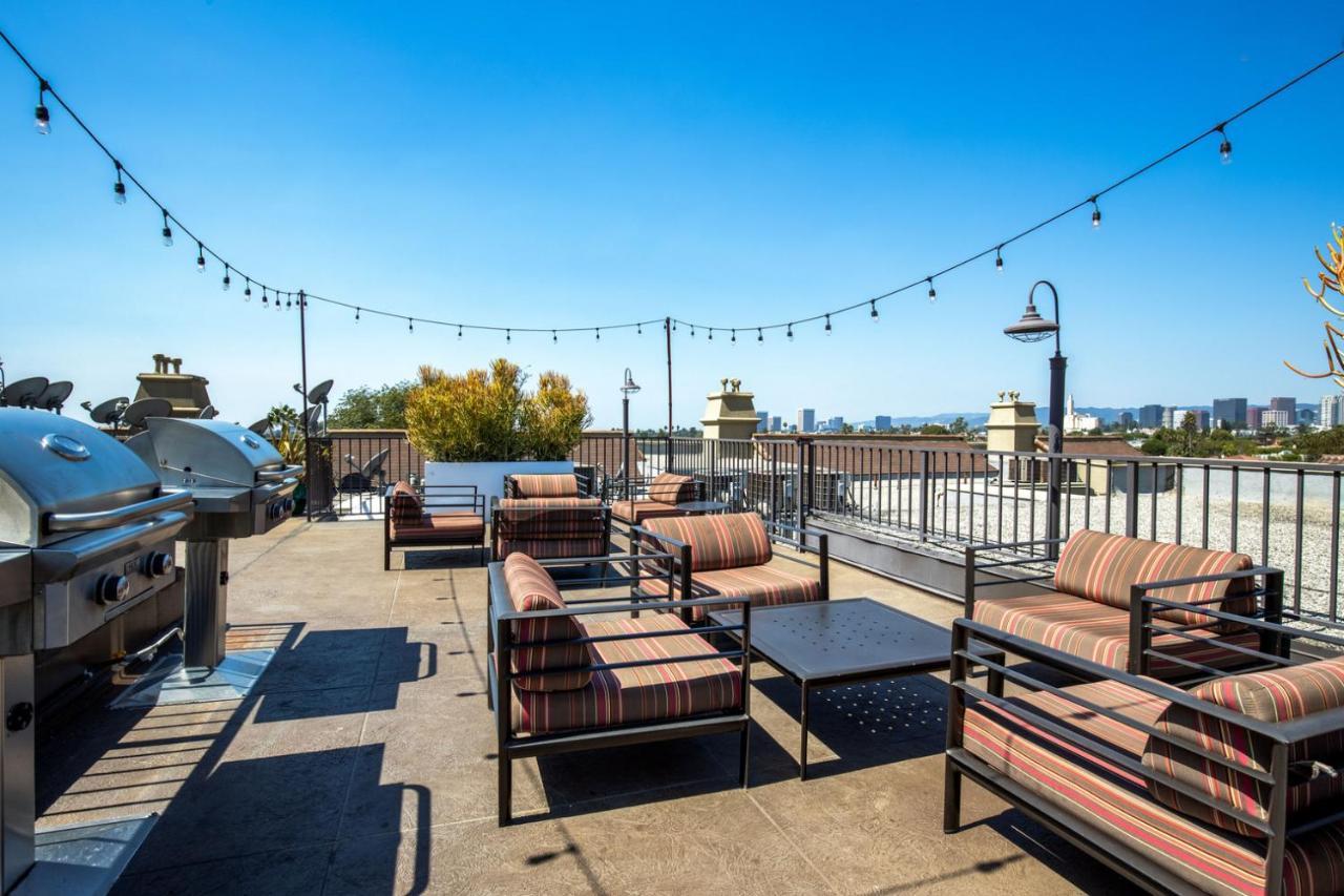Apartment West La 2br W Rooftop Courtyard Lax-1055 Los Angeles