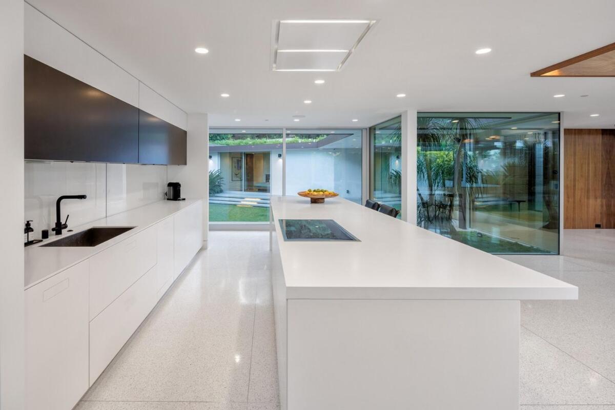 Loma Vista Modern *