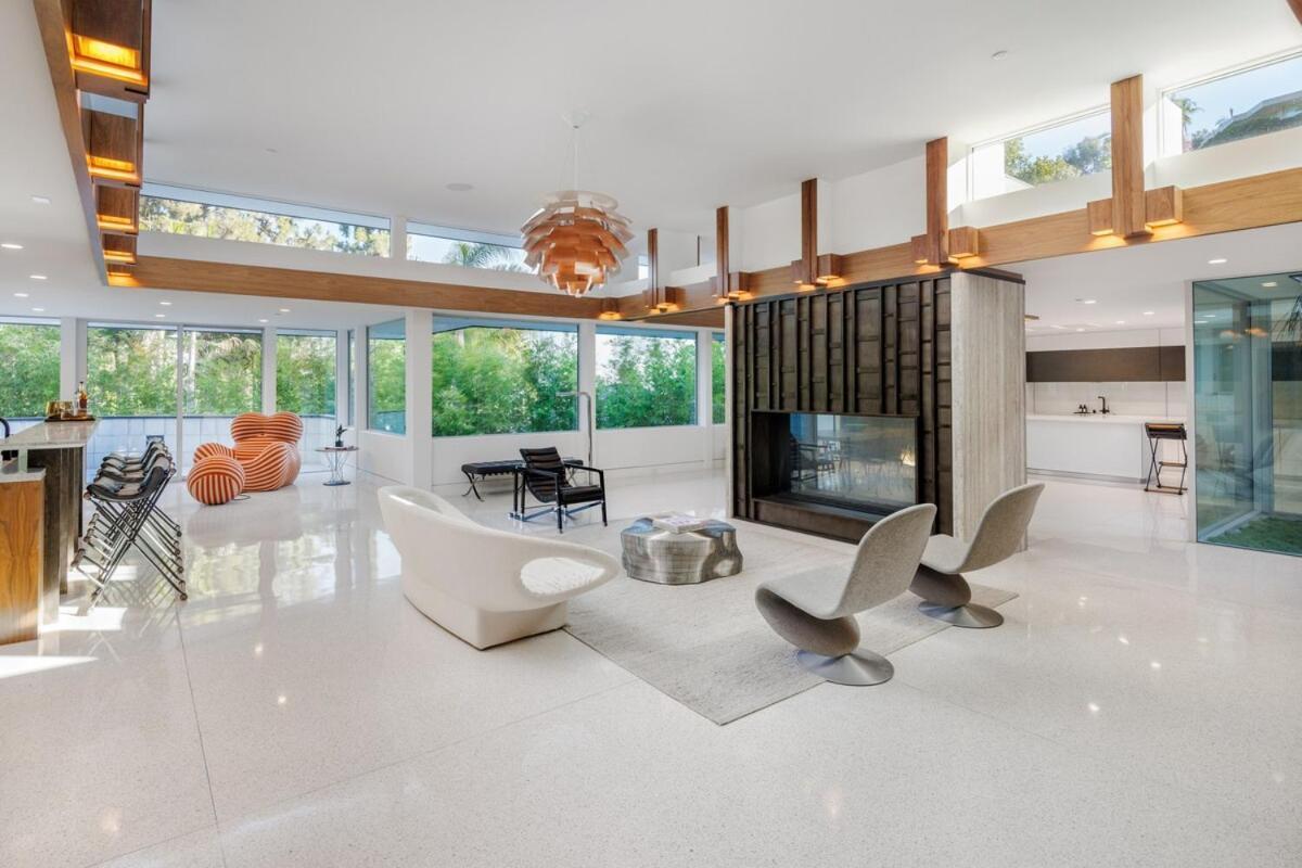 Loma Vista Modern Holiday home *