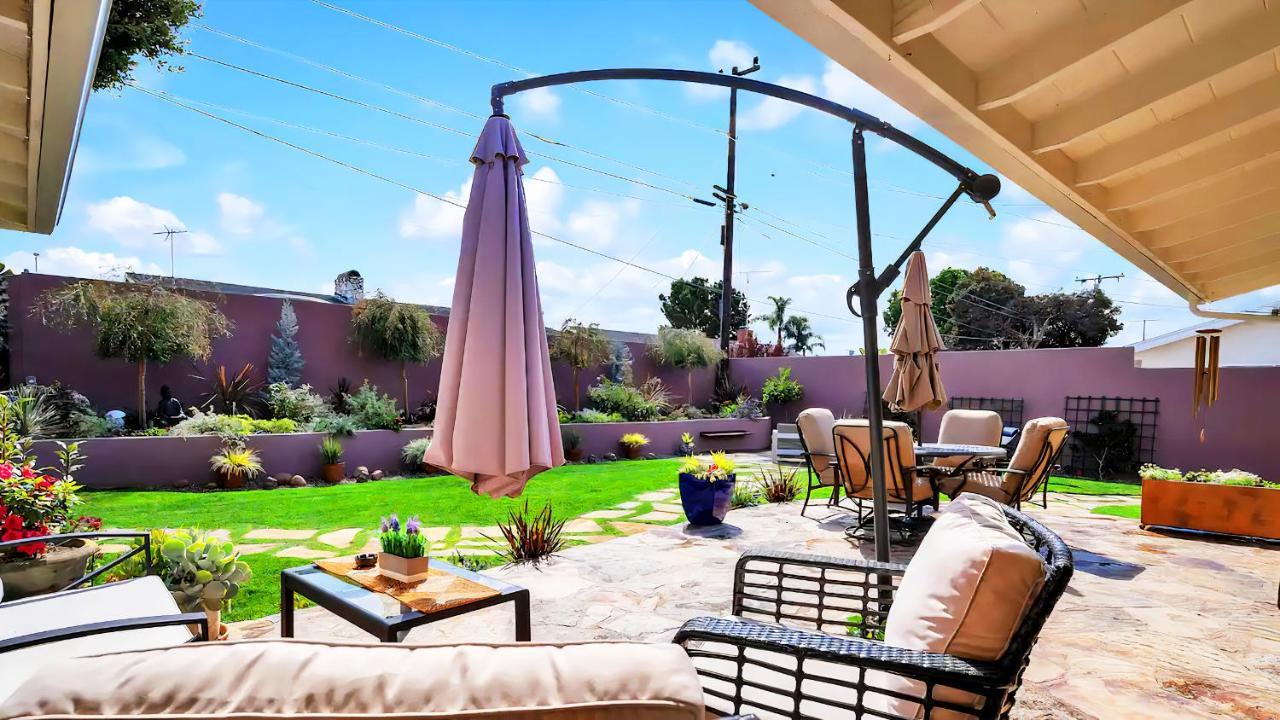 Villa Stunning, Quiet Pvt Luxe Home! King Bed, Jacuzzi, Fire Pit, Bbq! Beautiful!