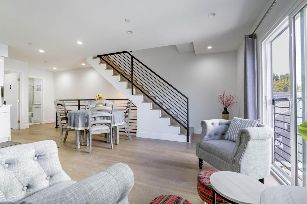 Modern In Los Angeles