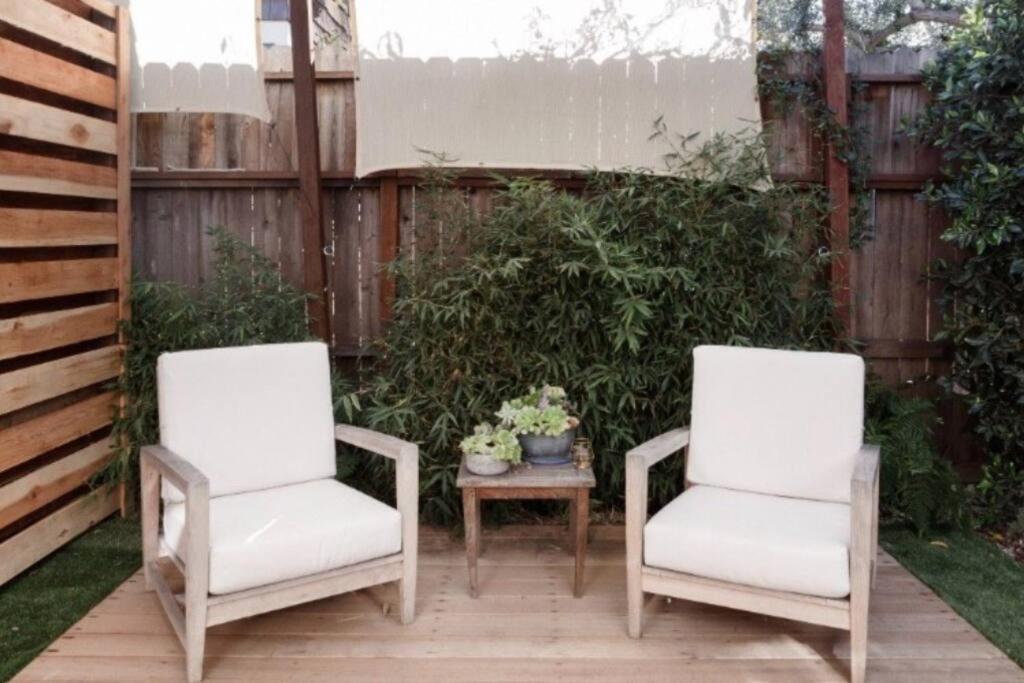 Venice Beach From Stunning Casita Indigo Studio