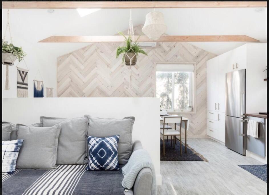 Venice Beach From Stunning Casita Indigo Studio