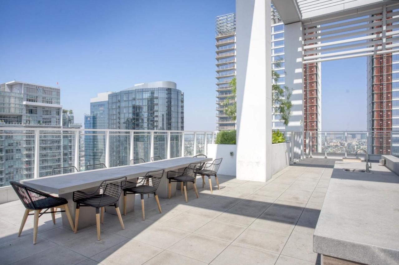 Downtown W Roof Pool Gym Nr 110 Lax-733 Apartment