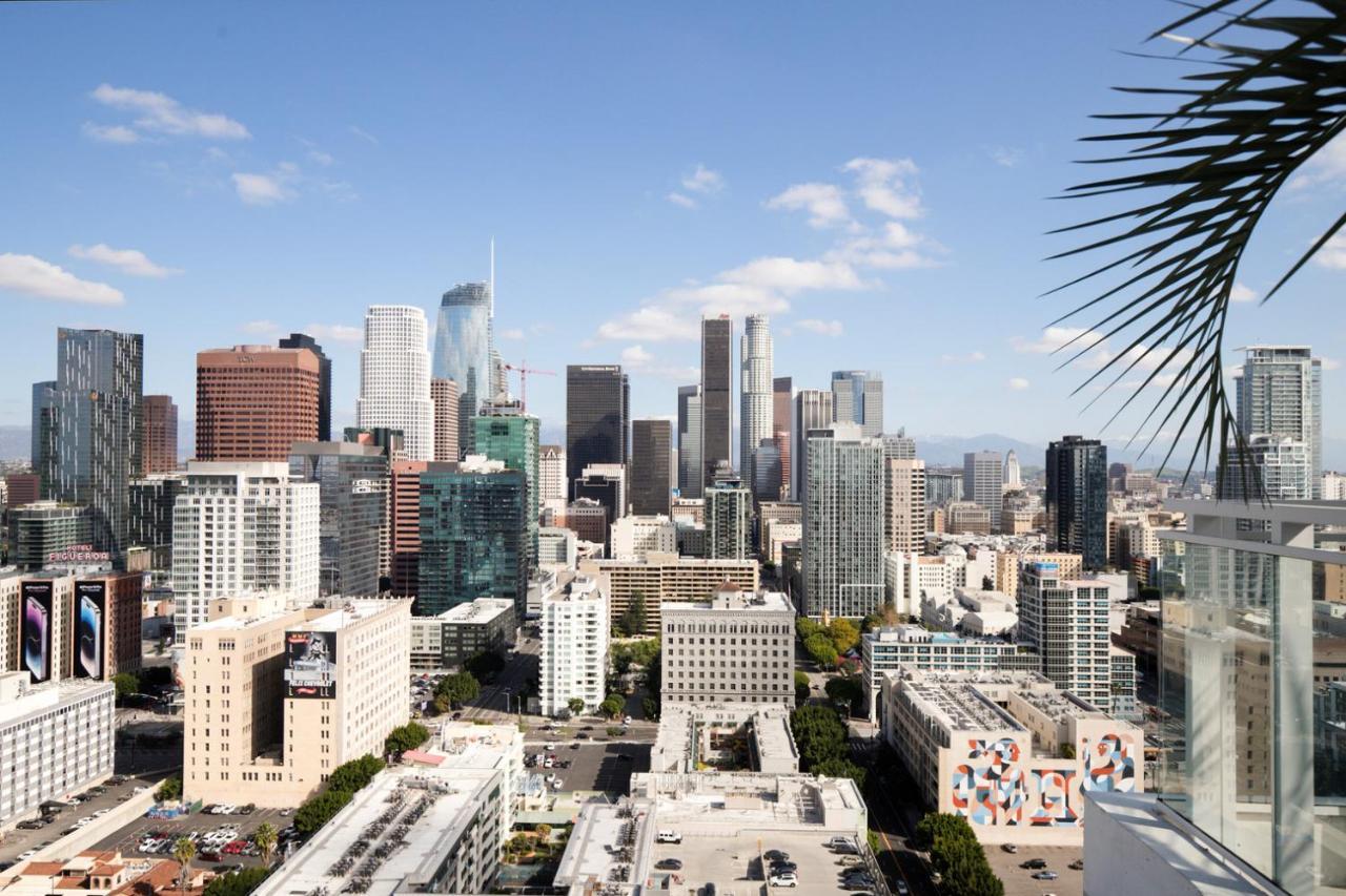 Downtown W Roof Pool Gym Nr 110 Lax-733 * Los Angeles