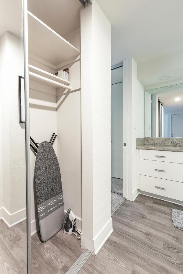 Apartment New Luxury Weho Boys Town