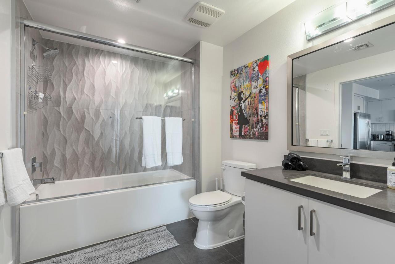 Apartment Brand New Luxury Weho