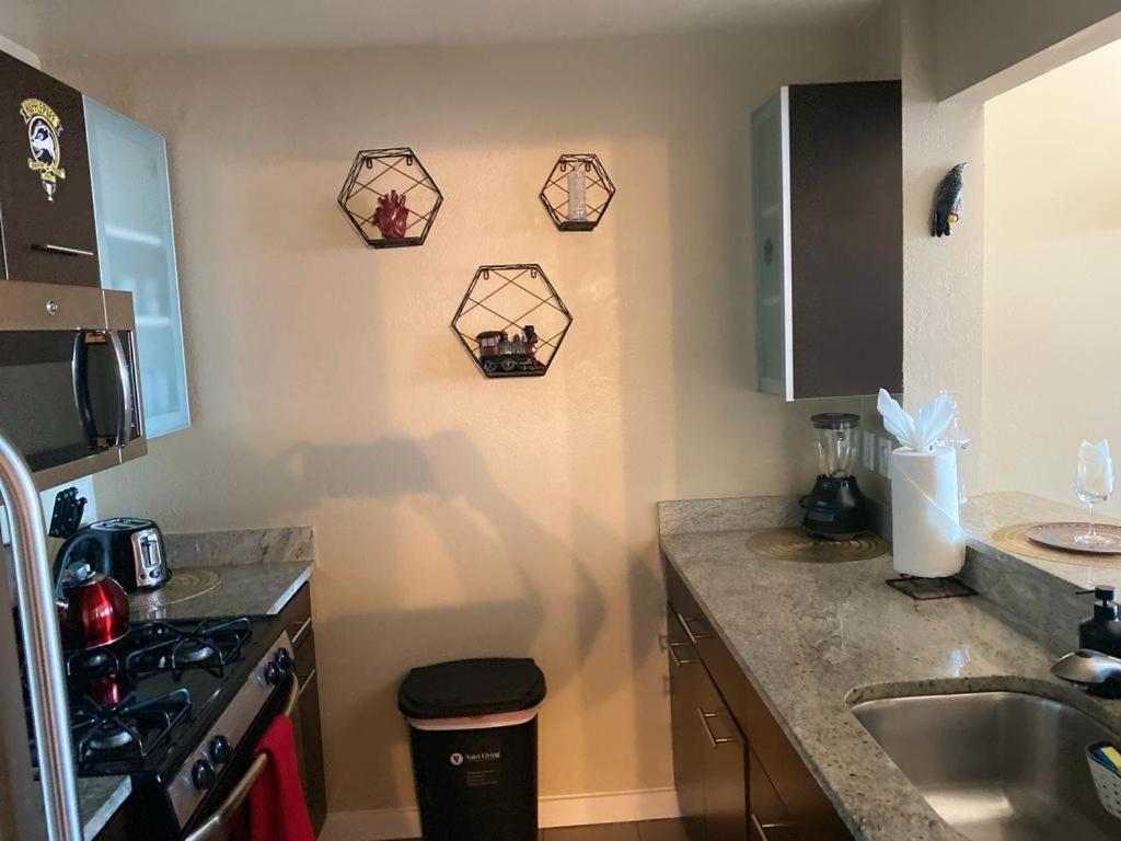 Mario, Harry Potter, & Not Themed Loft Universal 10min Loft *