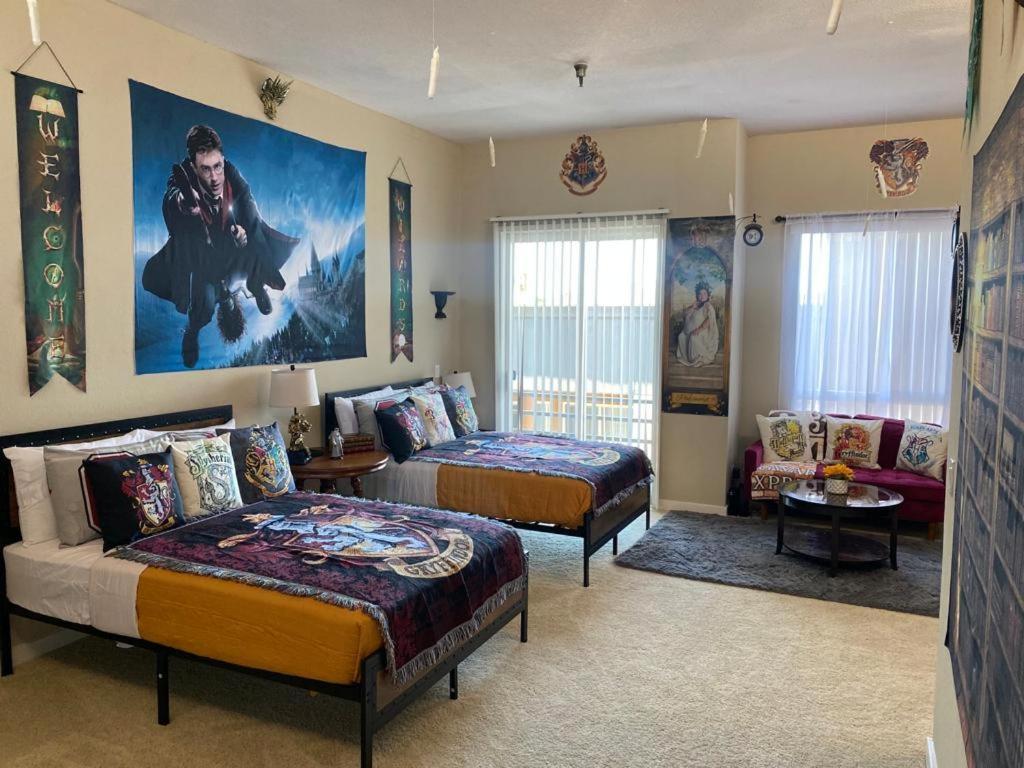 Mario, Harry Potter, & Not Themed Loft Universal 10min Loft