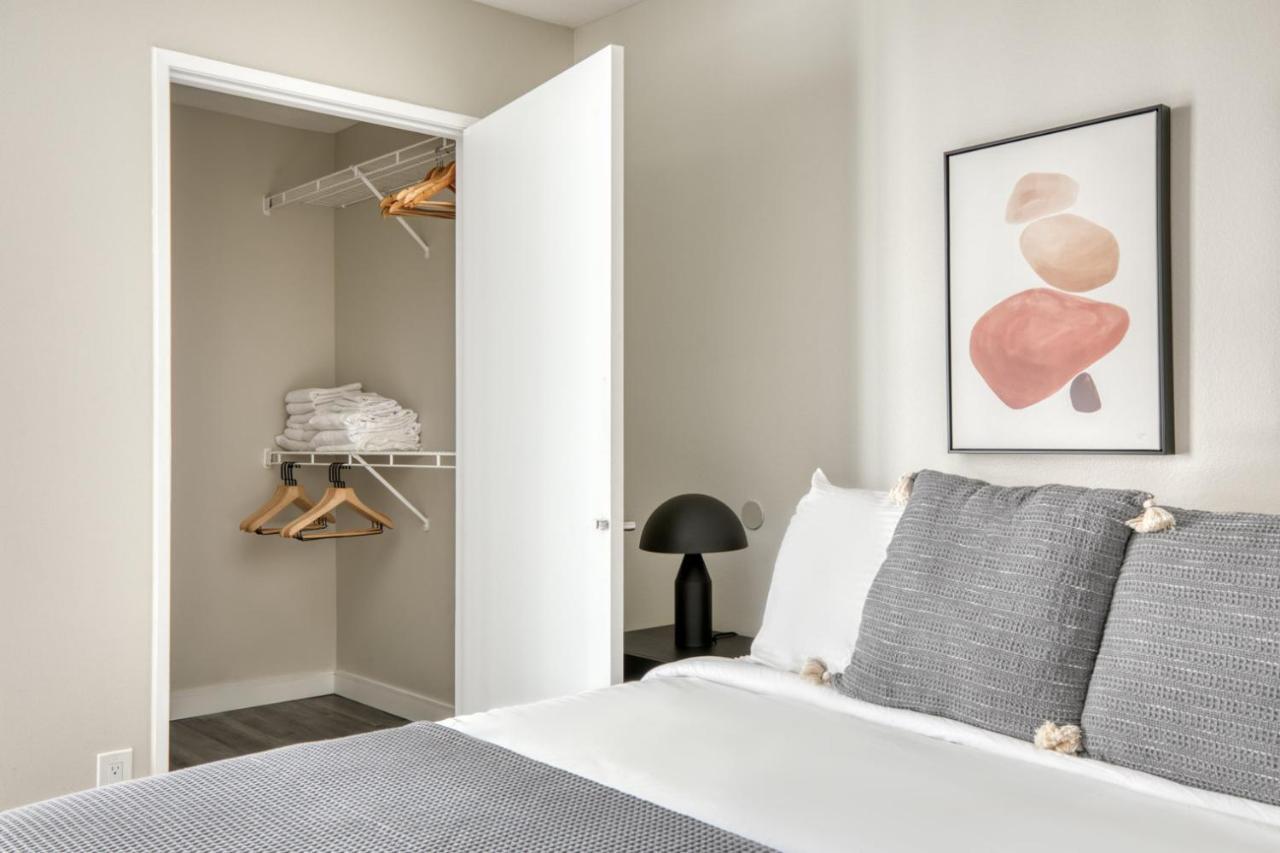 Apartment Brentwood 1br W Pool Nr Bars On San Vicente Lax-118 Los Angeles