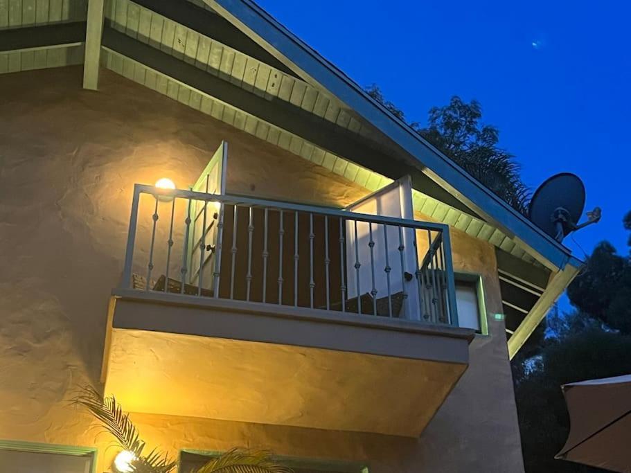 Laurel Canyon Hideaway - Booking Issues Email Lawrencelaurelcyn At Gmail Holiday home Los Angeles