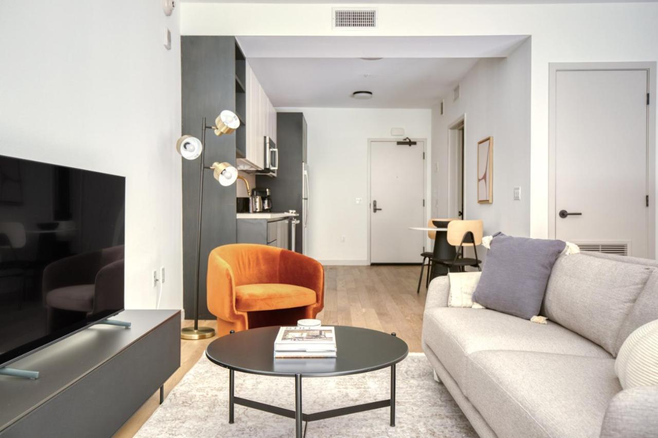 Apartment Hollywood W Gym Pool Bbq Nr Metro Lax-848 Los Angeles