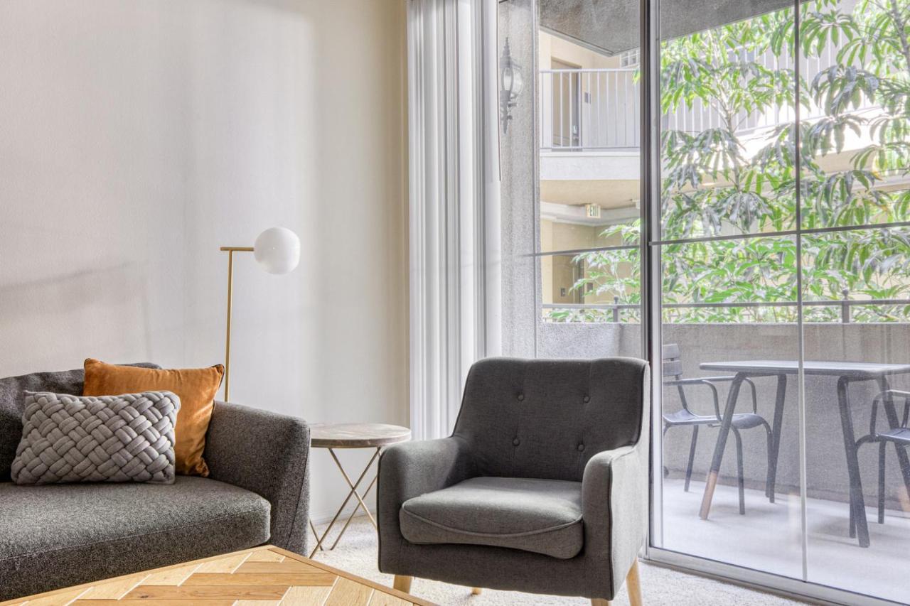 Apartment Century 2br W Wd Bbq Nr Mall Lax-336 Los Angeles