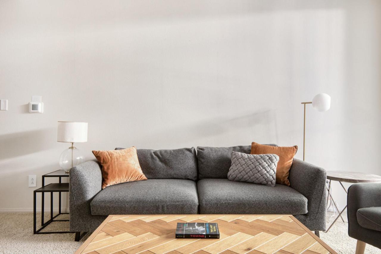 Apartment Century 2br W Wd Bbq Nr Mall Lax-336 Los Angeles
