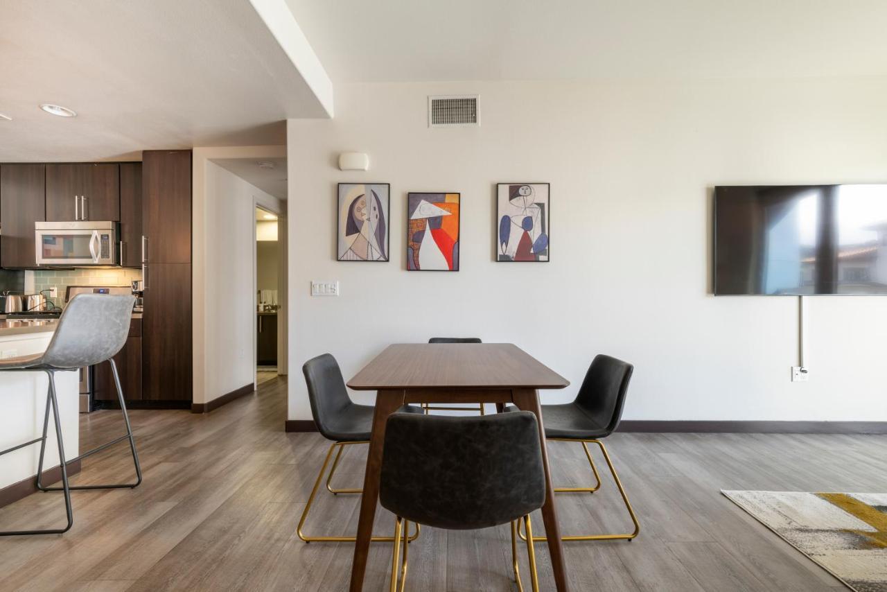 New Weho Luxury Apartment