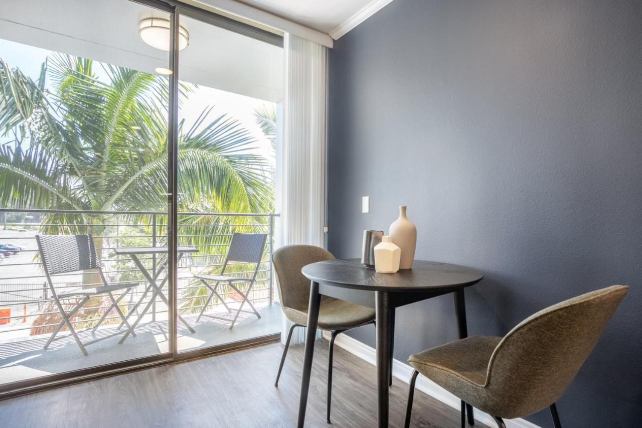 Brentwood 1br W Pool Nr Whole Foods Ucla Lax-125 * Los Angeles