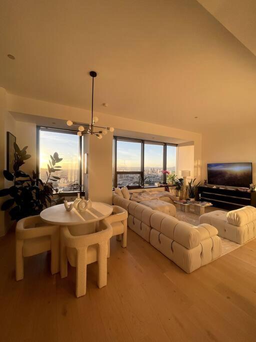 Apartment Luxury Highrise Downtown La Los Angeles