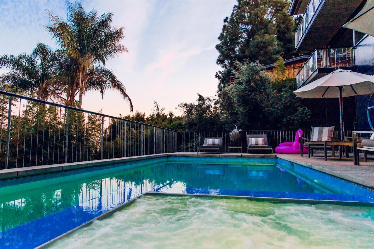 Lew House By Richard Neutra - Hollywood Hills Villa