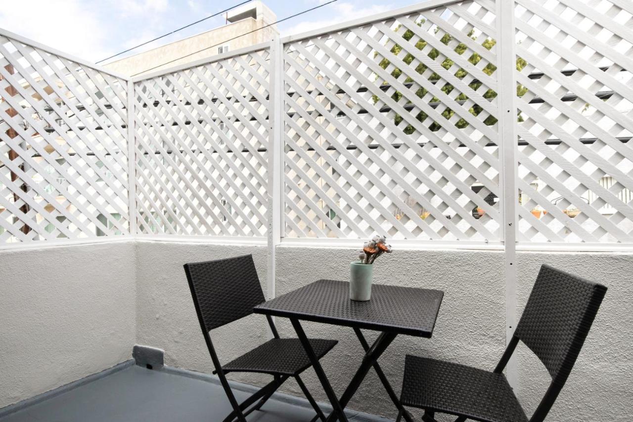 Apartment Brentwood 1br W Pool Nr San Vicente Blvd Lax-89 Los Angeles
