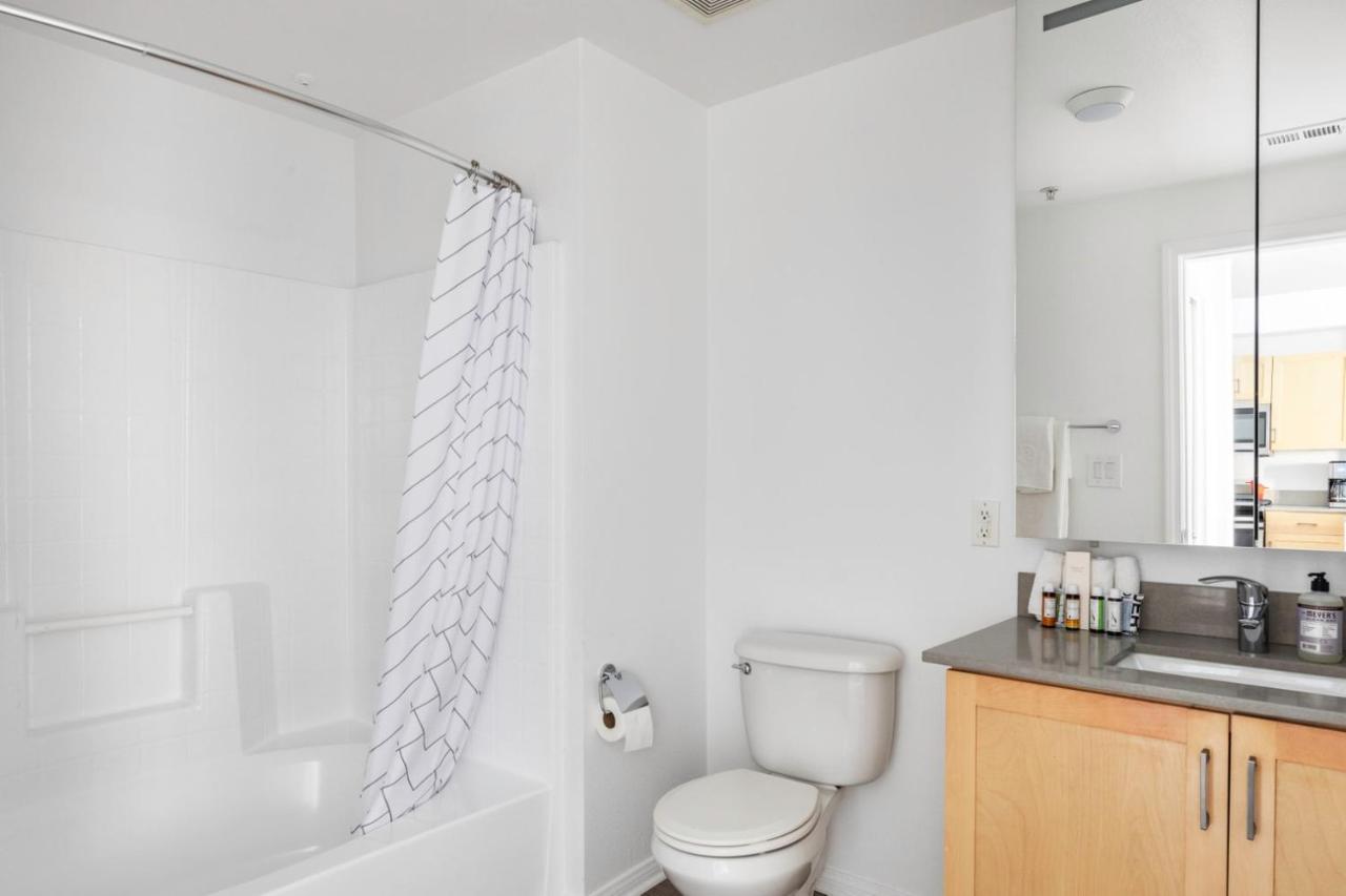 Hollywood 1br W Gym Pool Nr Sunset Blvd Lax-231 * Los Angeles