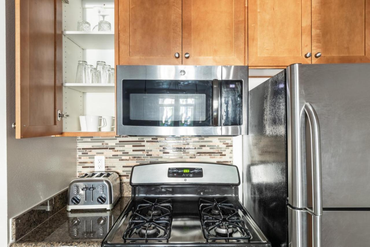 Apartment Playa Del Rey 1br W Balcony Pool Gym Sky Deck Lax-119 Los Angeles