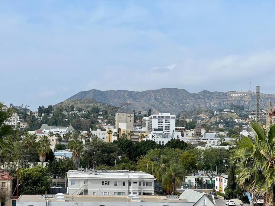 Luxe Corner Penthouse 1br On Sunset Apartamento