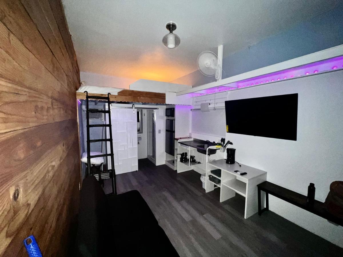 200 Direct Access Guest house