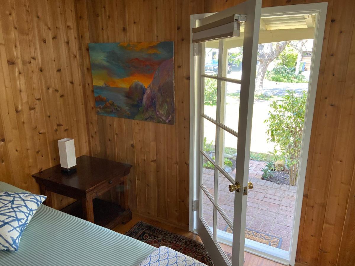 Pacific Palisades Private Entrance Guest