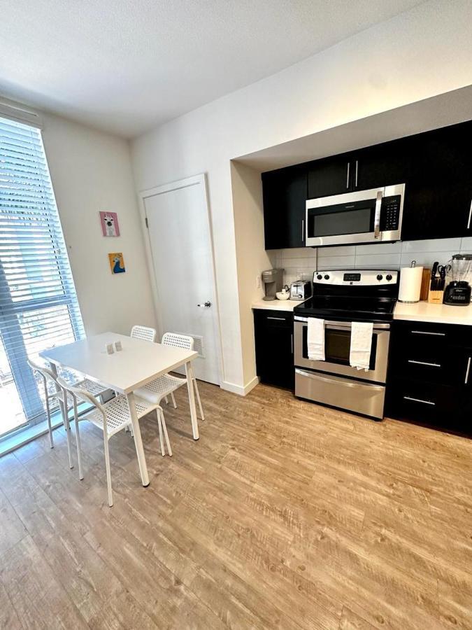 Apartment Universal 10 Min Drive Free Parking And Wifi Los Angeles