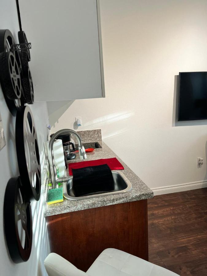 Serenity Haven Studio * Los Angeles
