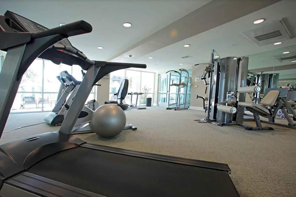 Emerald Gem 2bedroom 2bath With Full Marina View * Los Angeles