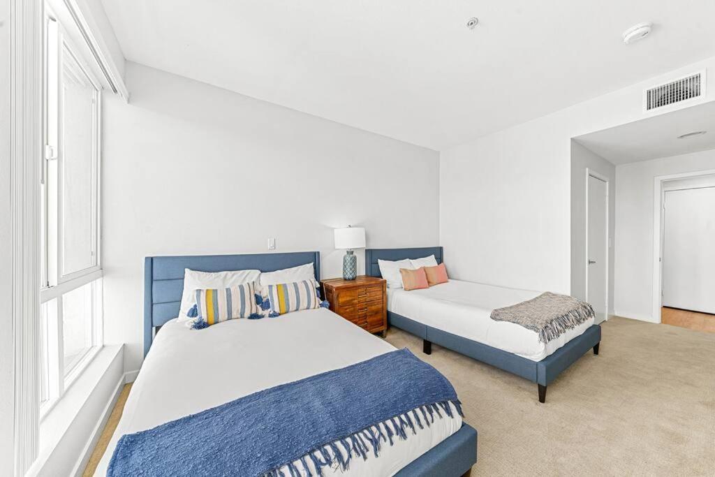 Emerald Gem 2bedroom 2bath With Full Marina View Apartment
