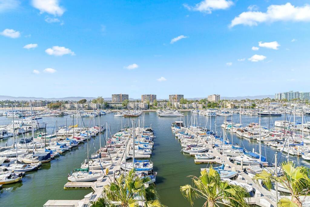 Emerald Gem 2bedroom 2bath With Full Marina View Apartment *