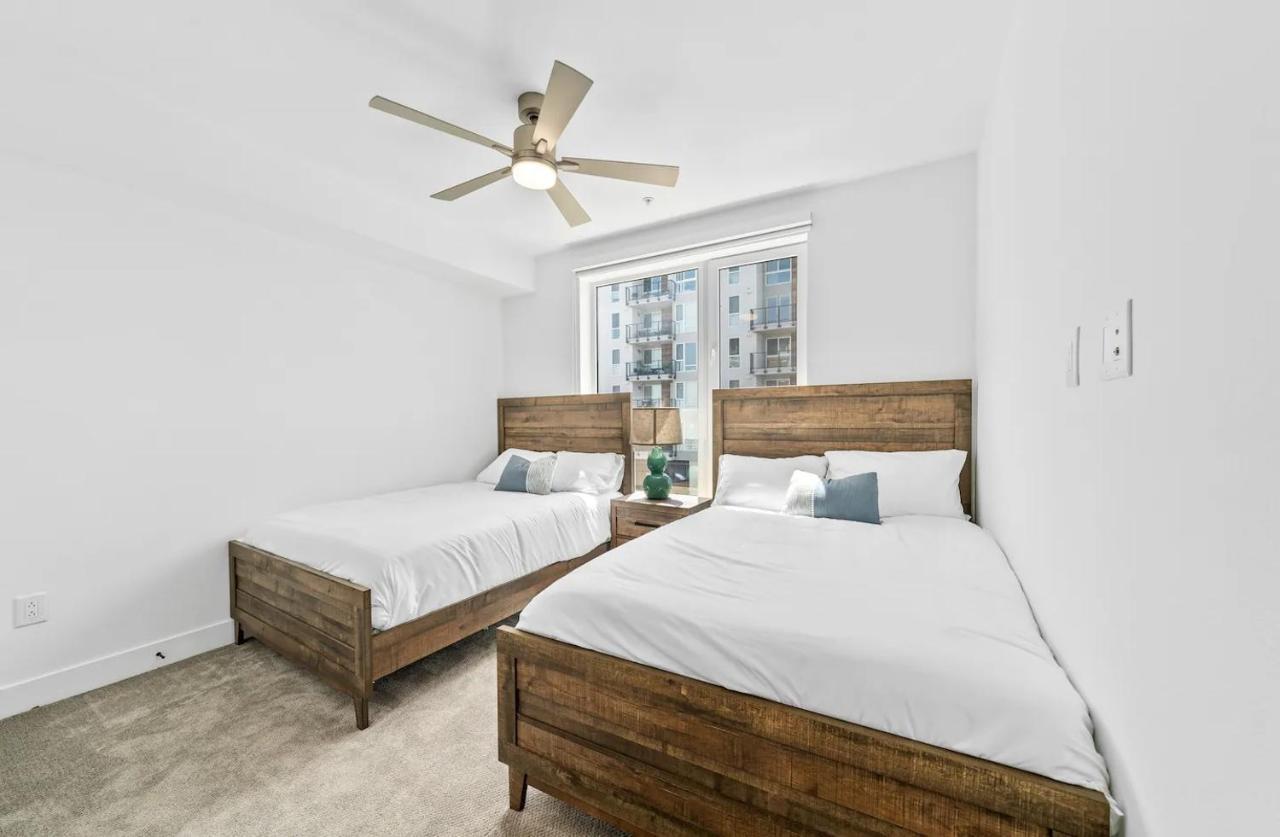 Sapphire Shores-beach View 2br Amazing Amenities