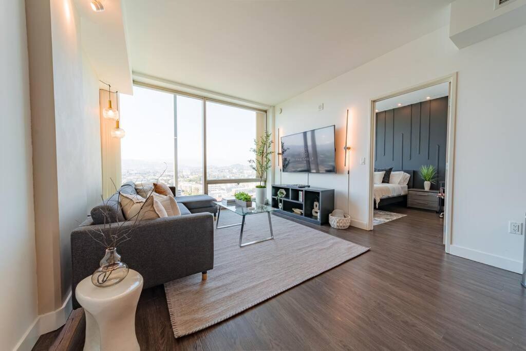 Apartment High Rise 1 Bd In Koreatown/downtown Free Parking Los Angeles