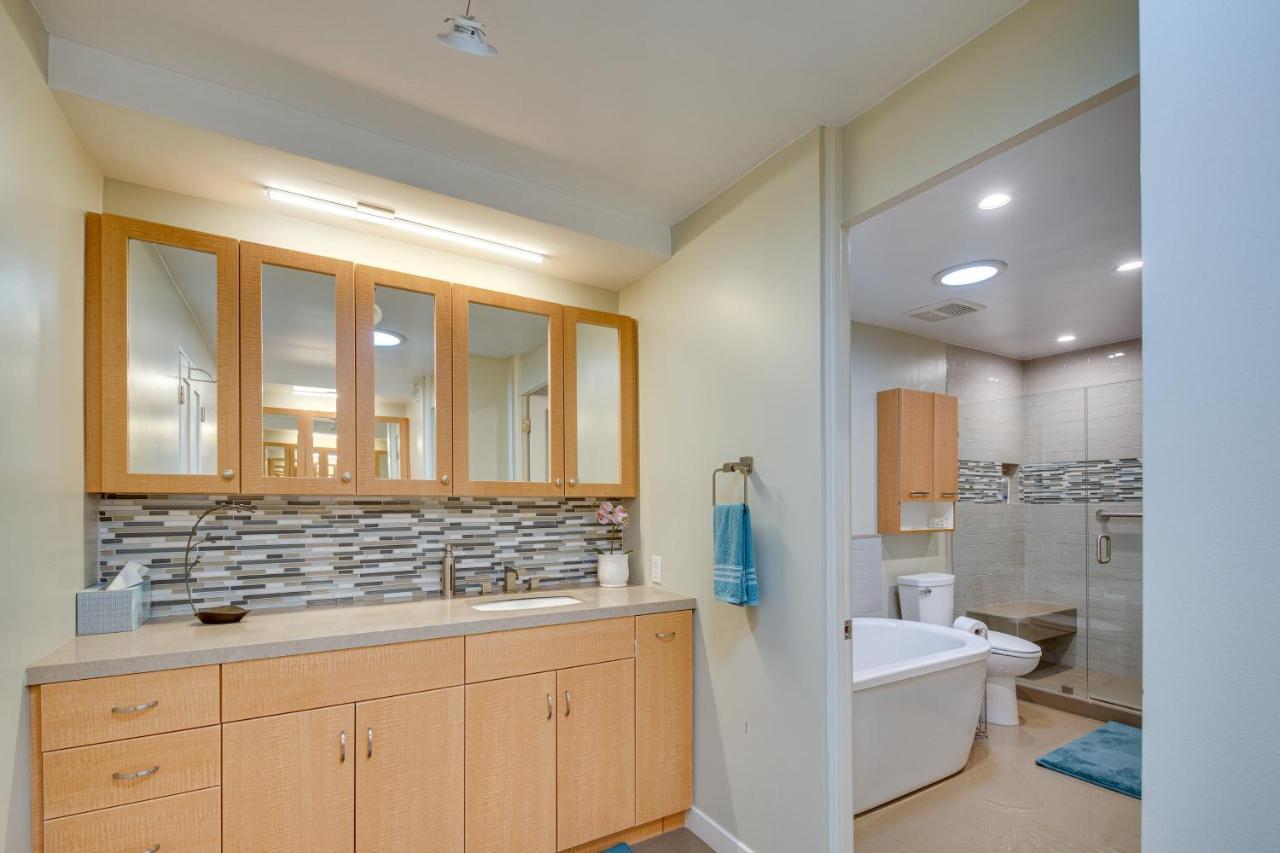 Holiday home Modern Beverly Hills Townhome 5 Mi To Hollywood! *