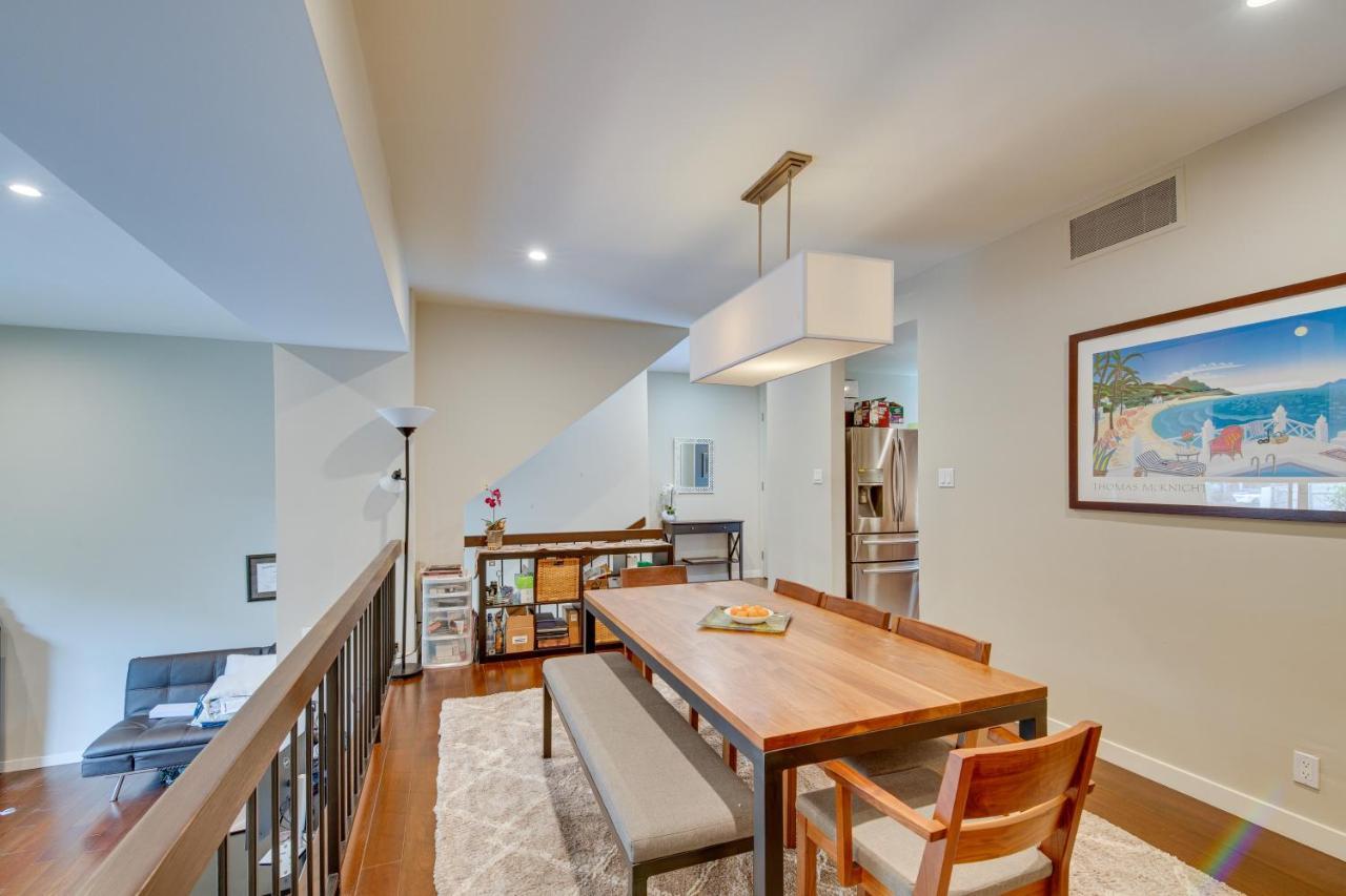 Modern Beverly Hills Townhome 5 Mi To Hollywood! Holiday home