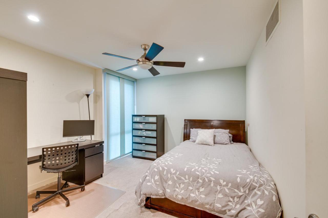 Modern Beverly Hills Townhome 5 Mi To Hollywood! Holiday home *