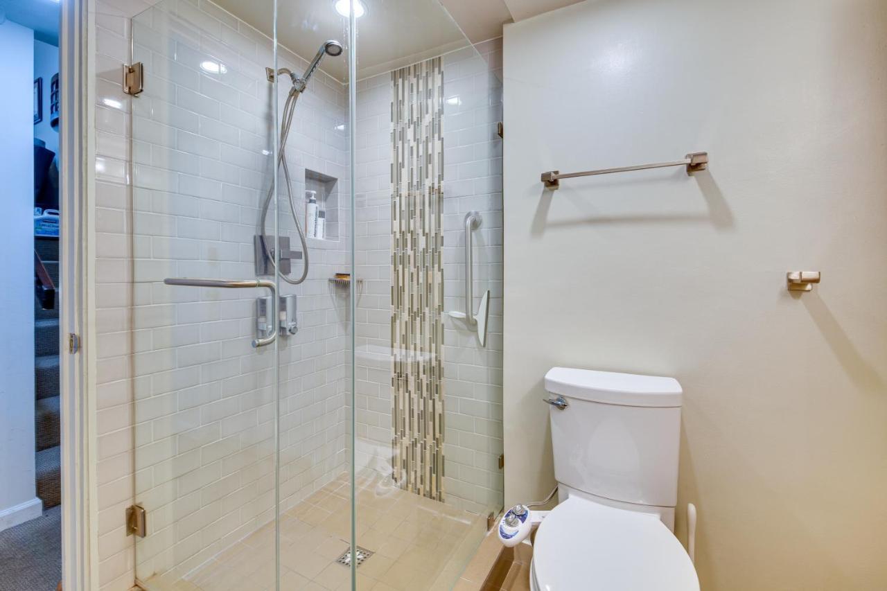 Modern Beverly Hills Townhome 5 Mi To Hollywood! *