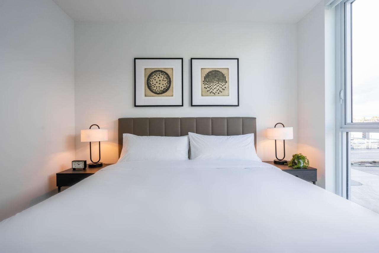 Hotel Level Hollywood Los Angeles