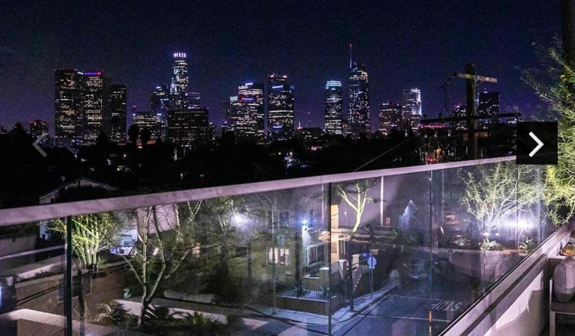 Bed & Breakfast Luxury Downtown Penthouse With Skyline Views *