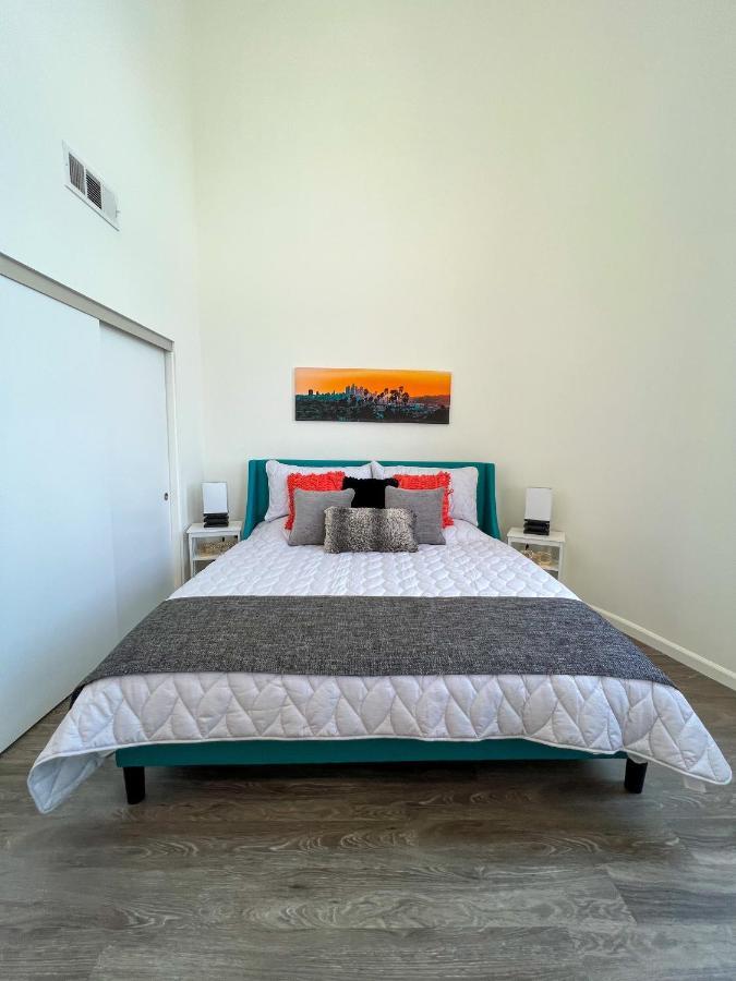 Luxury Downtown Penthouse With Skyline Views Bed & Breakfast Los Angeles