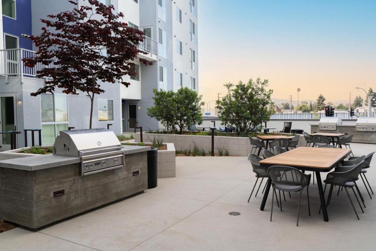 Apartment Culver 1br W Gym Lounge Nr Restaurants Lax-1096