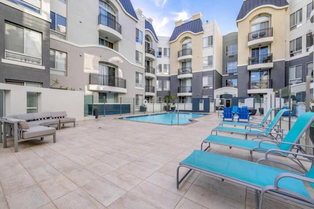 Apartment Marina Del Rey Luxury Pool, Gym, Parking, Bbq
