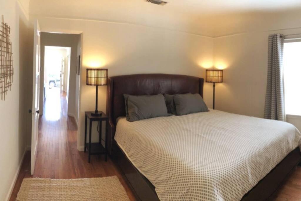 1 Bedroom House In Beverlywood/carthay Square Apartment *