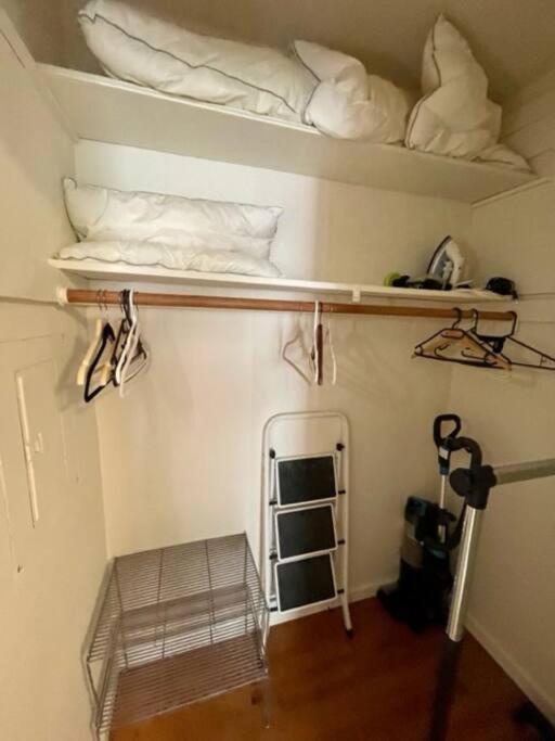 1 Bedroom House In Beverlywood/carthay Square Los Angeles