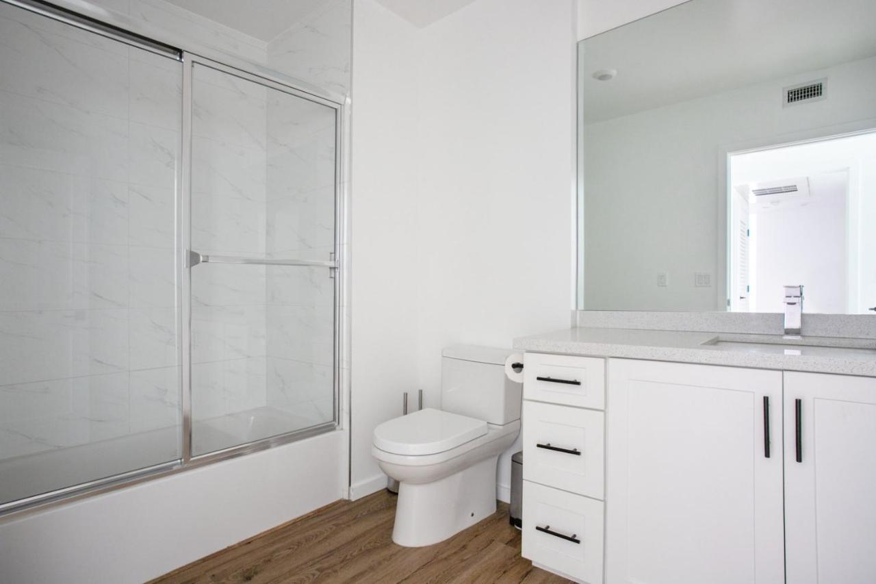 Mid-wilshire 2br W Roof Terrace Nr Shopping Lax-1121 Apartment *