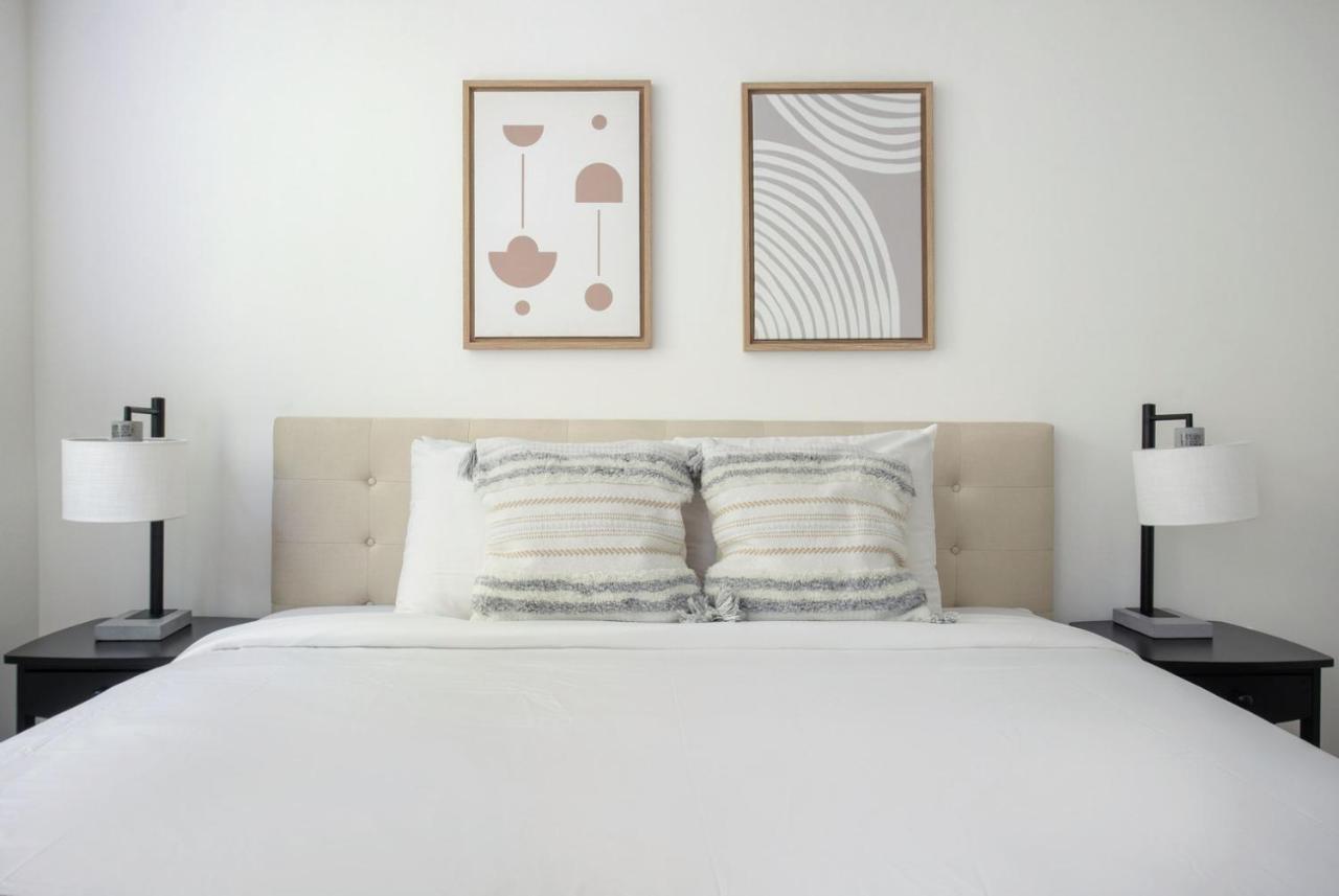 Mid-wilshire 2br W Roof Terrace Nr Shopping Lax-1121 *
